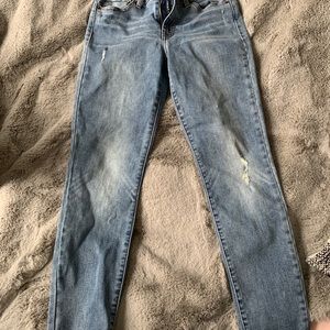 Lucky brand jeans. Lighter wash. Worn twice.